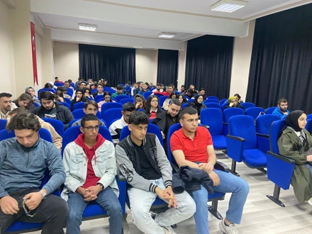 Yüksekokulumuzda HIV/AIDS Eğitimi Verildi